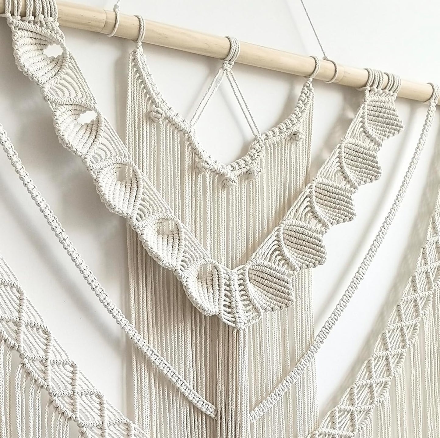 LIMITLZ™ Large Macrame Wall Hanging, Shells Style, Bedroom Headboard Coastal Wall Art